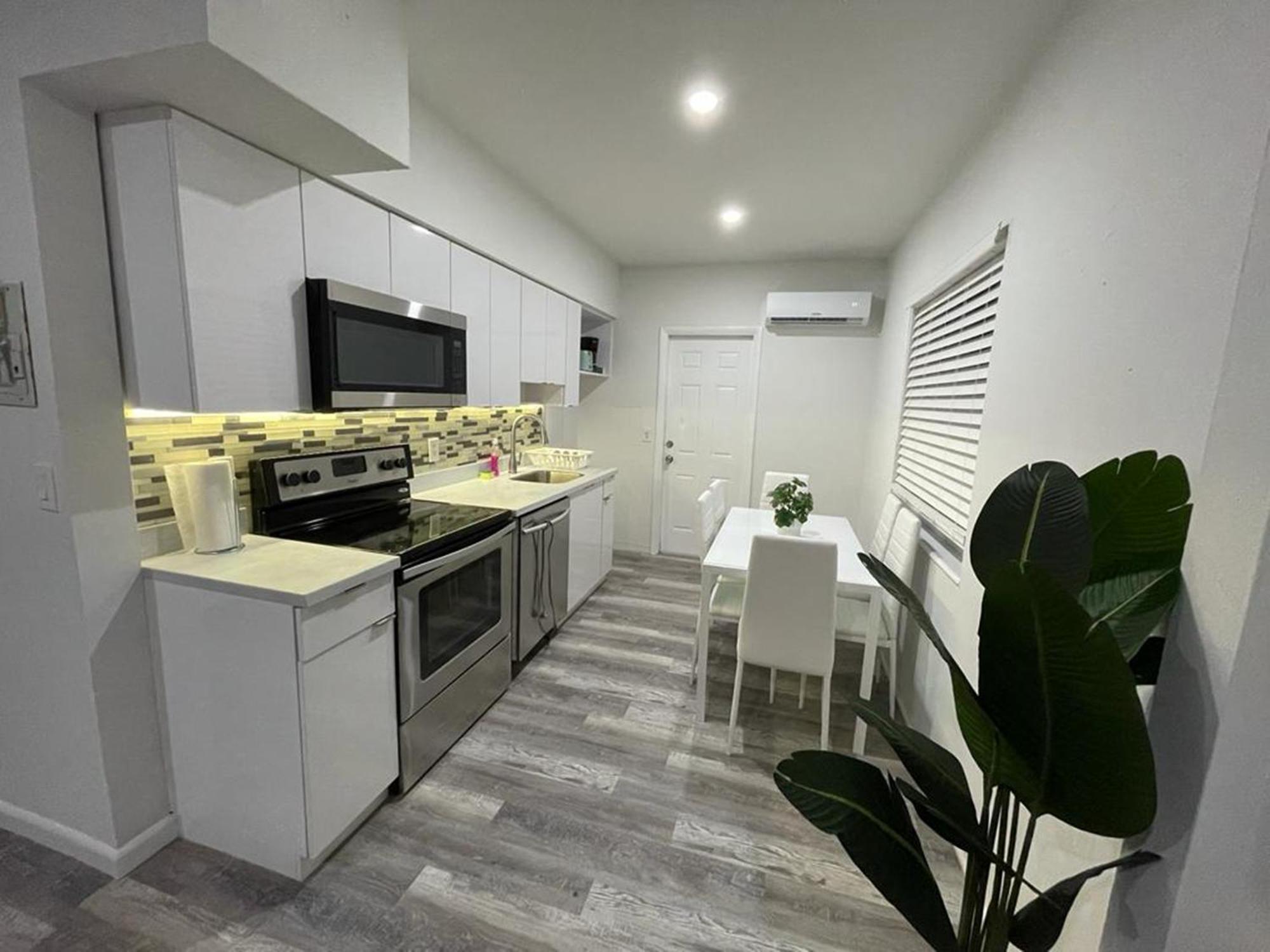 Douglas Rd Apartments Miami Exterior foto